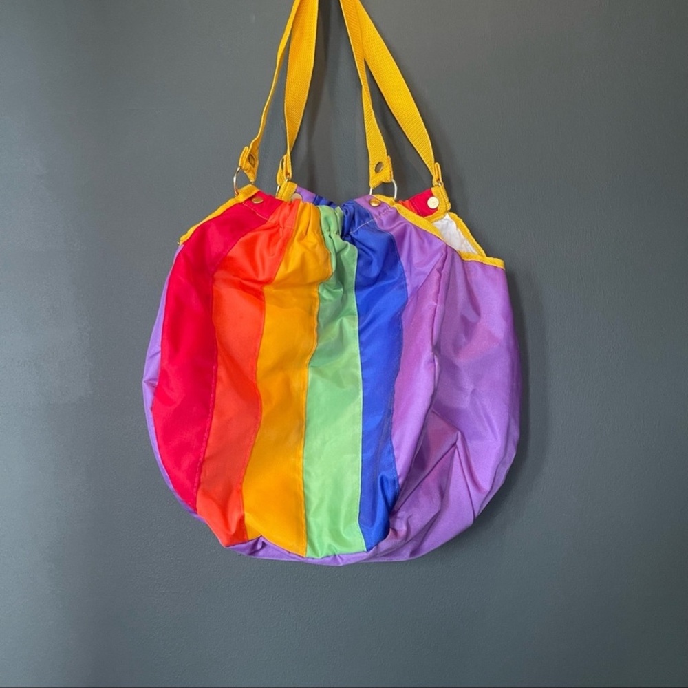 PRIDE MONTH 80’s Retro Rainbow Beach Bag - Picture 4 of 9